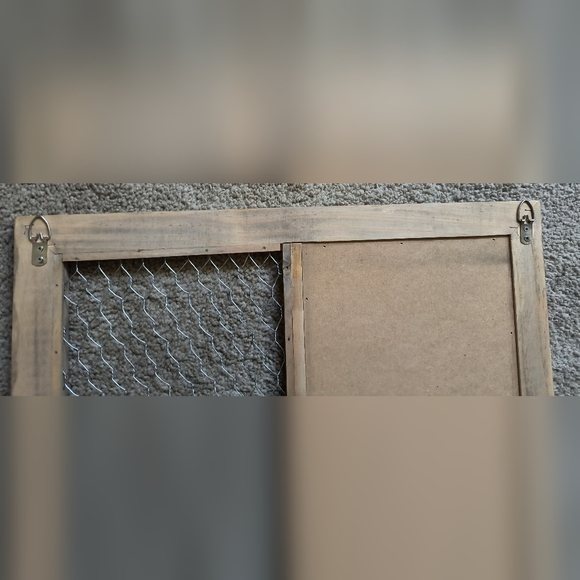 Wall decor, window, chalkboard, chickenwire, magnetic board - Picture 4 of 4